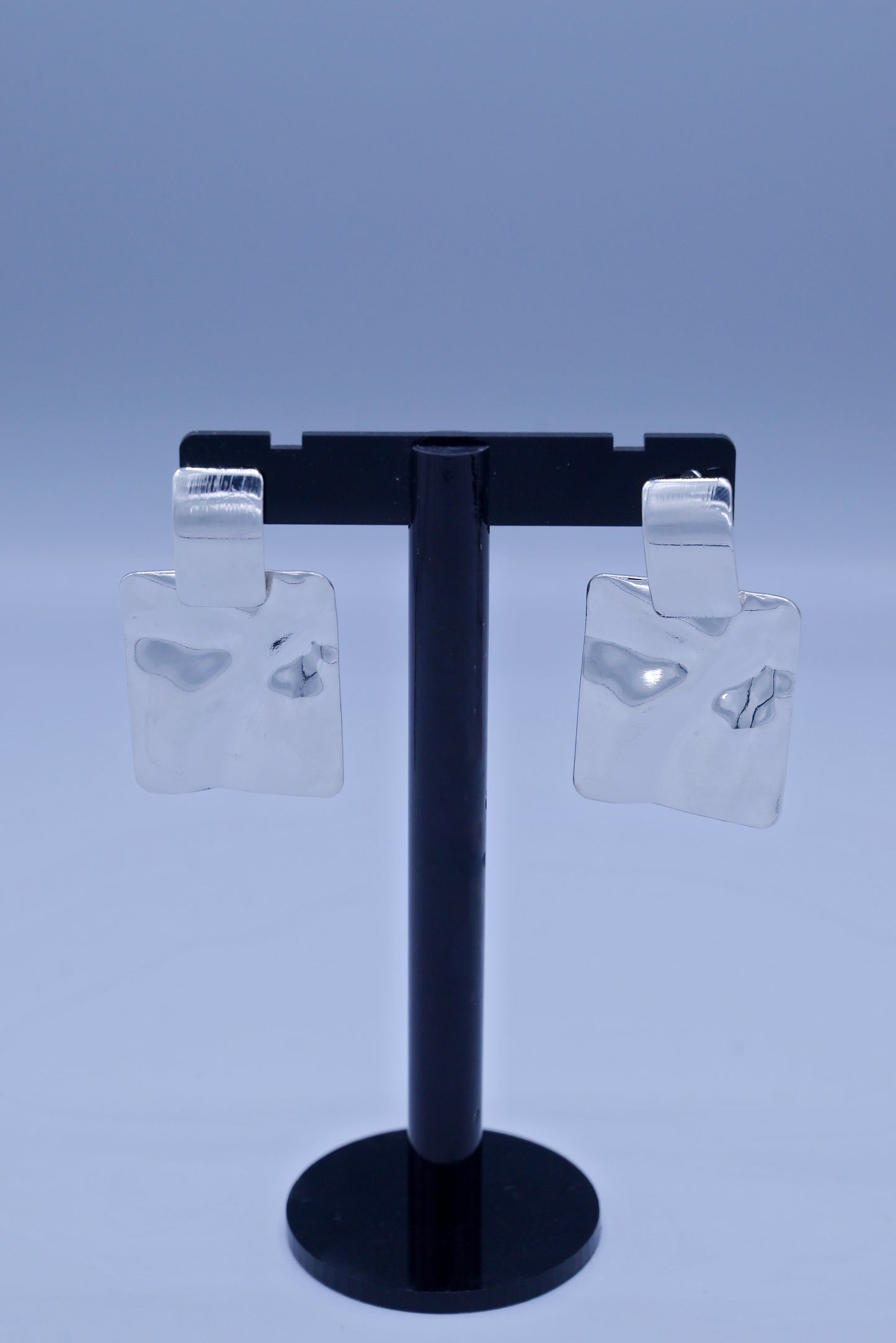 SILVER ELEGANT STYLE EARINGS