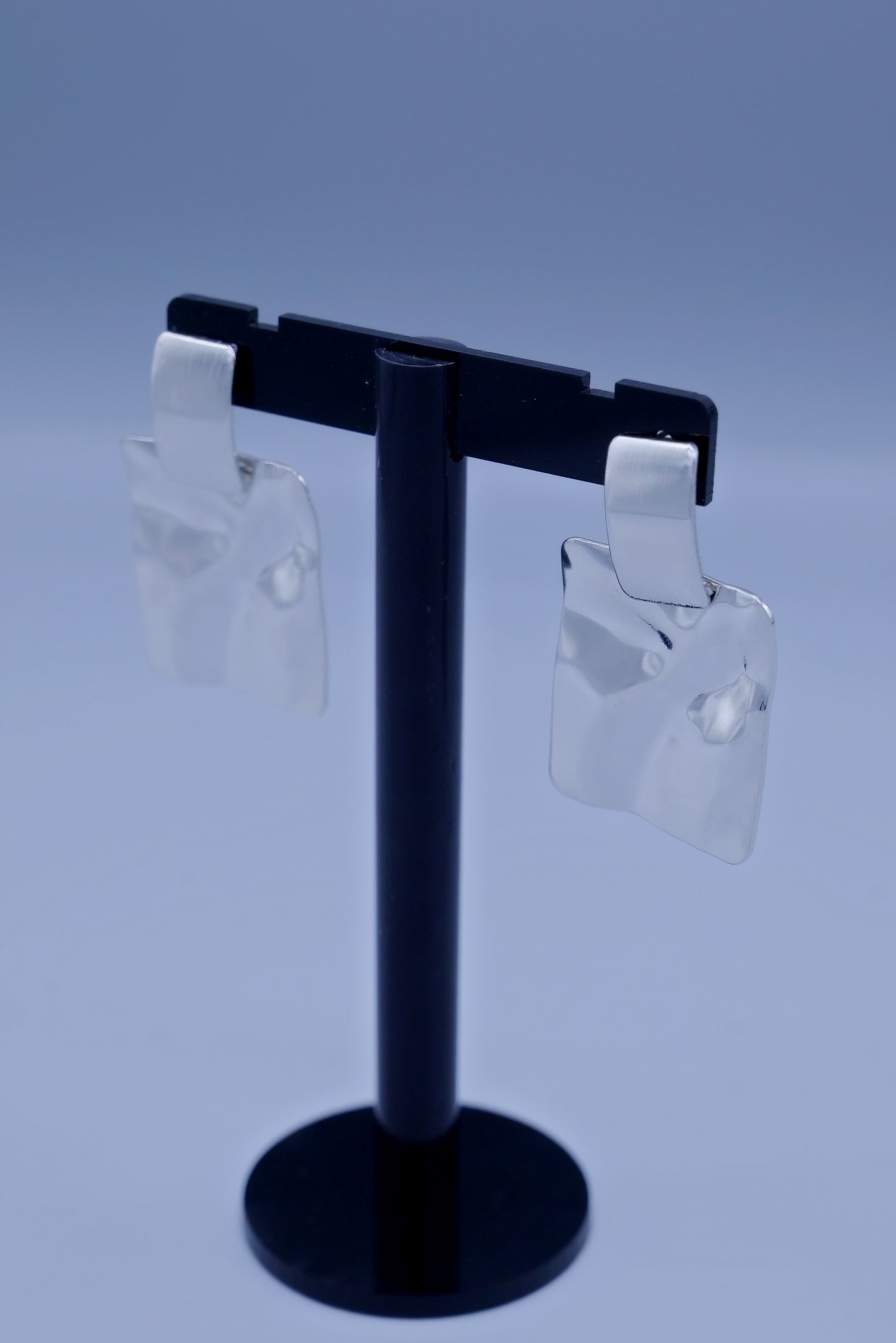 SILVER ELEGANT STYLE EARINGS